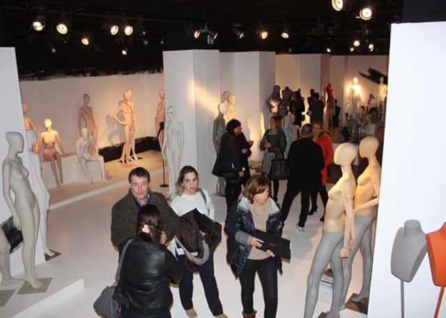 Foto-19-5-SEMANA-UCA-VISITA-MANIQUIES