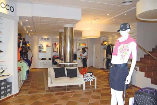 Toerrequebrada-Golf-Shop-3