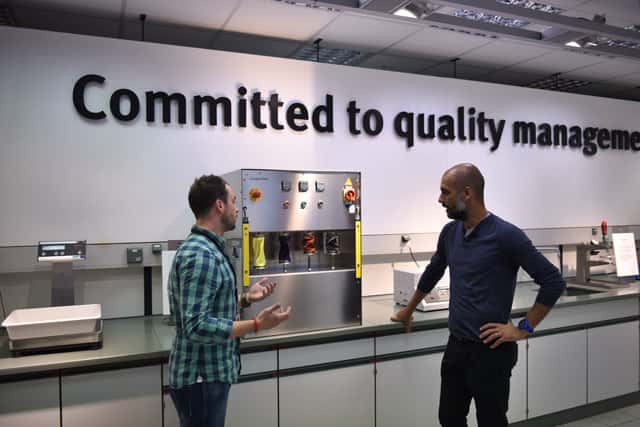 Gore-Tex-Pep-Guardiola-2