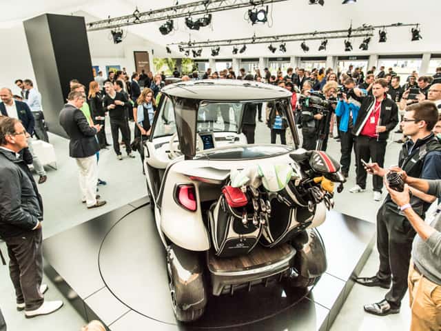 Mercedes-Golf-Car-1