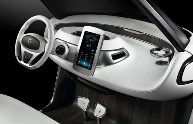 Mercedes-Golf-Car-4